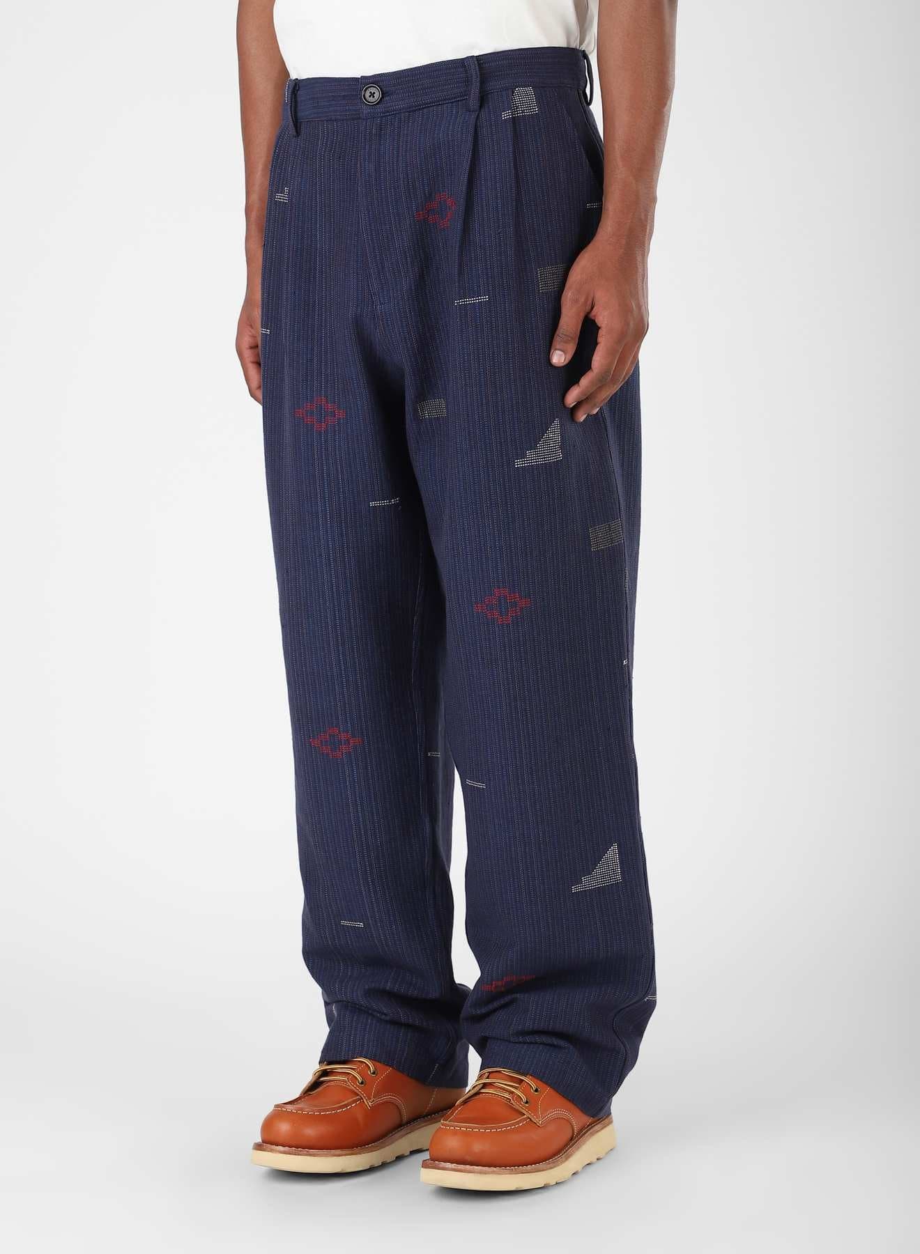 Antonia 2.0
Oversize Double
Pleat Trousers