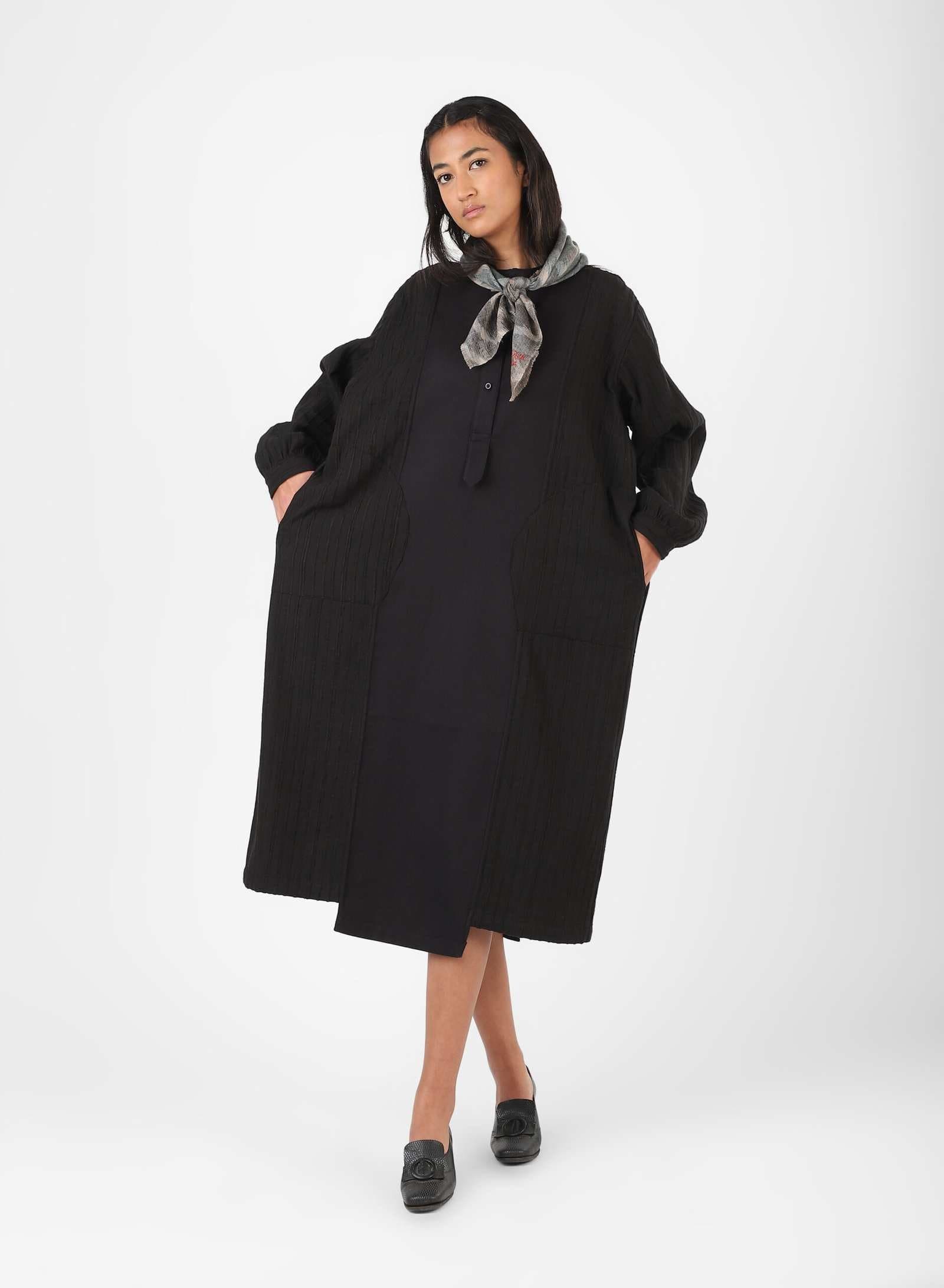 Eva
Half Placket Dress